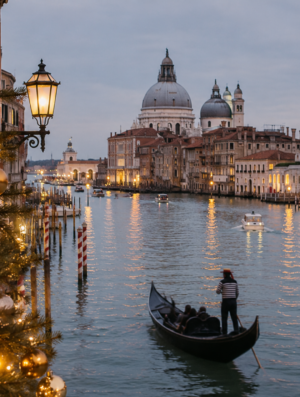 A Sweet Christmas in Venice